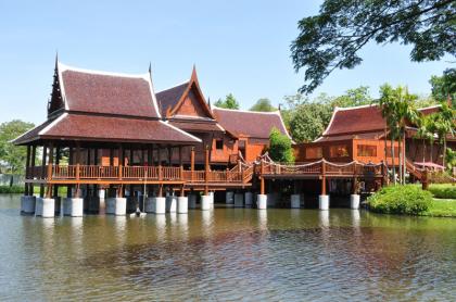 บรรยากาศเรือนไทยศาลายา