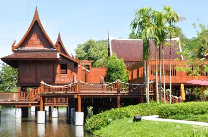 บรรยากาศเรือนไทยศาลายา