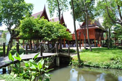 บรรยากาศเรือนไทยศาลายา