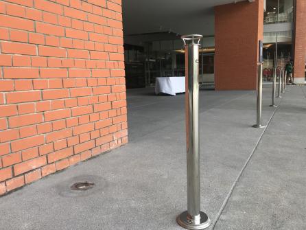 Stainless bollard - removable type (King's College International School)