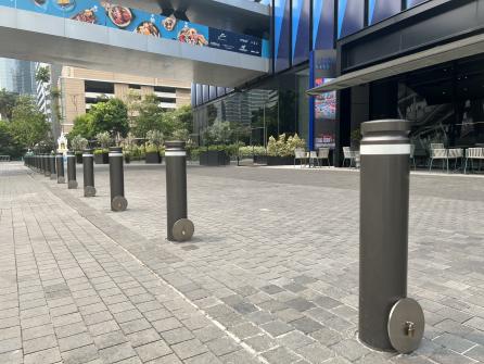 Aluminum bollard - removable type (Mahanakorn Cube)