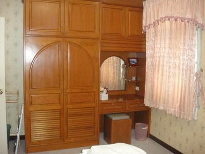 ขาย บ้านเดี่ยว : ขายบ้านเดี่ยว 2 ชั้น 110 ตรว. ม.นาราสิริ ถนนวัชรพล บางเขน