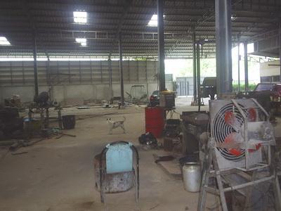 ขายโรงงานเป็นที่หัวมุมมีใบอนุญาต ร.ง.4 360 ตร.ว.