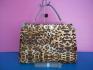 กระเป๋าFENDI PEEK A BOO LEATHER BAG