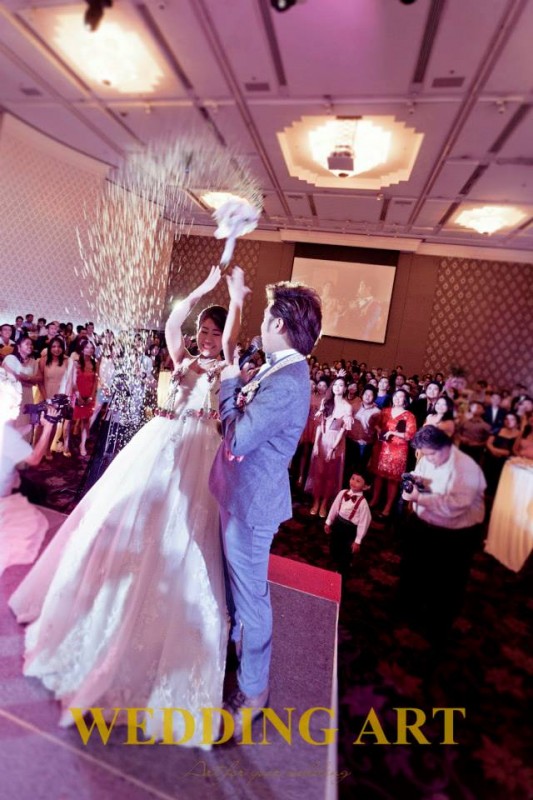 Wedding, Wedding studio, เวดดิ้งสตูดิโอ, ร้านงานแต่งงาน, ชุดแต่งงาน, ชุดวิวาห์, รูปภาพคู่รัก, เรื่องแต่งงาน, วางแผนแต่งงาน, ครบเครื่องเรื่องแต่งงาน, สตูดิโอถ่ายภาพแต่งงาน, พรีเวดดิ้ง, แพ็คเกจแต่งงาน, Pre-wedding, ไอเดียงานแต่ง, ดีไซน์งานแต่ง, Concept event, Theme wedding, Fashion wedding, Wedding Art, คู่บ่าวสาว, เรื่องราวความรัก, Cinema wedding, Art studio